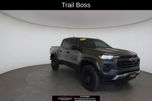 Used 2024 Brown Chevrolet Trail Boss image 28