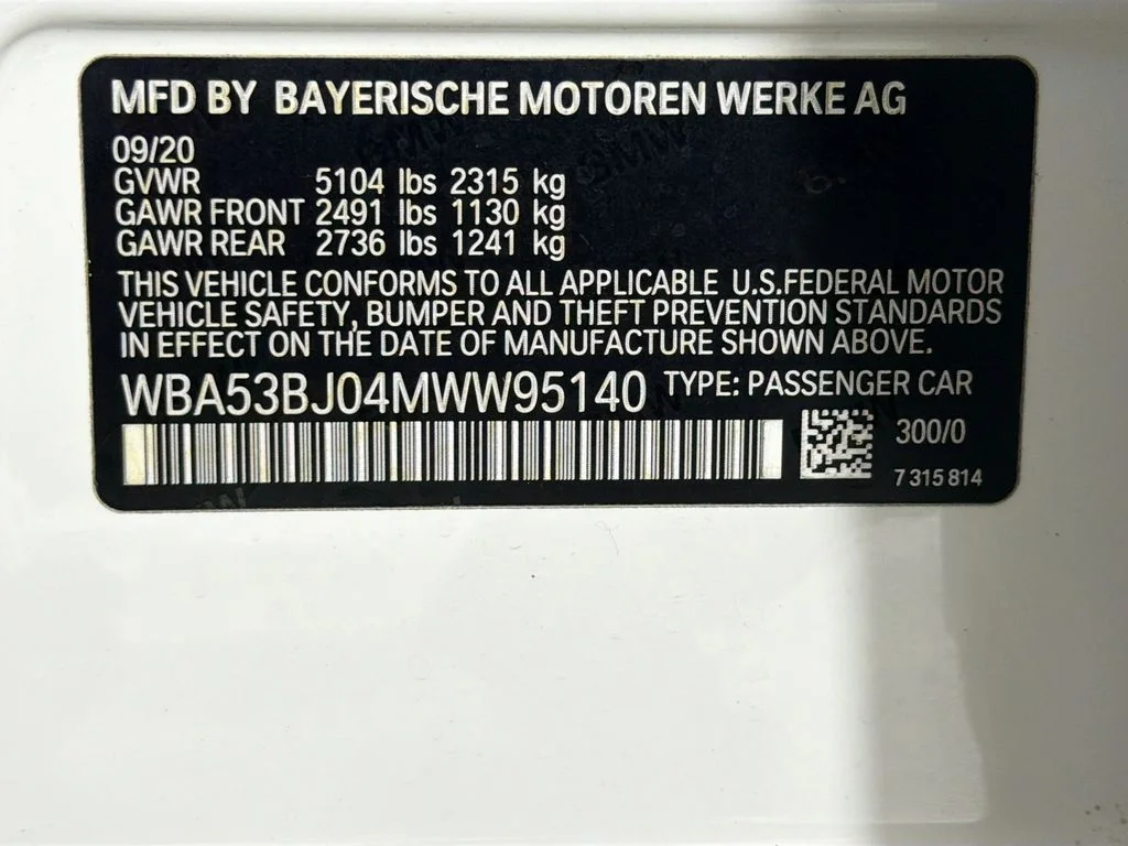 Used 2021 White BMW 540i image 34