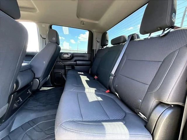 2022 Chevrolet Silverado 2500HD Custom - Photo 15
