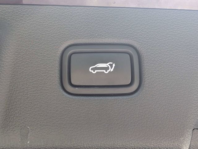 Used 2021 Red Hyundai Limited image 13