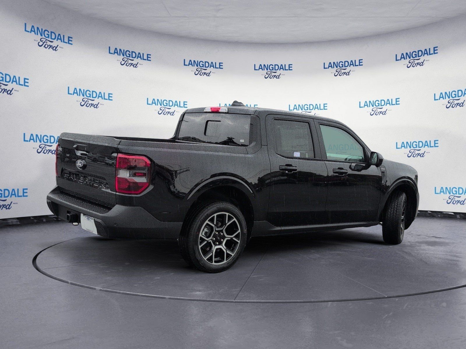 New 2026 Shadow Black Ford Lariat image 4