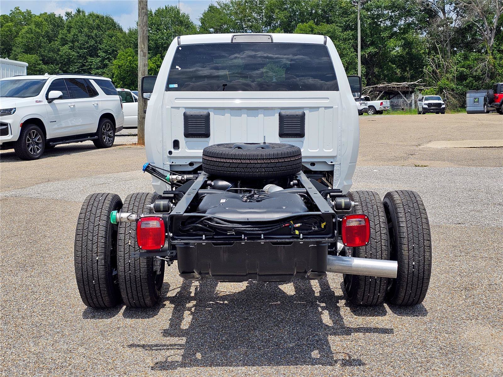 New 2026 Bright White Clearcoat Ram Tradesman image 11