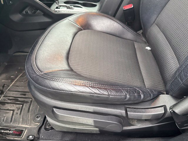 Used 2013 Silver Hyundai GLS image 18