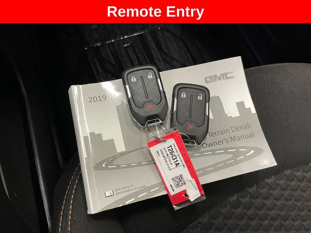 Certified Used 2019 SUMMIT WHITE GMC SLE image 6
