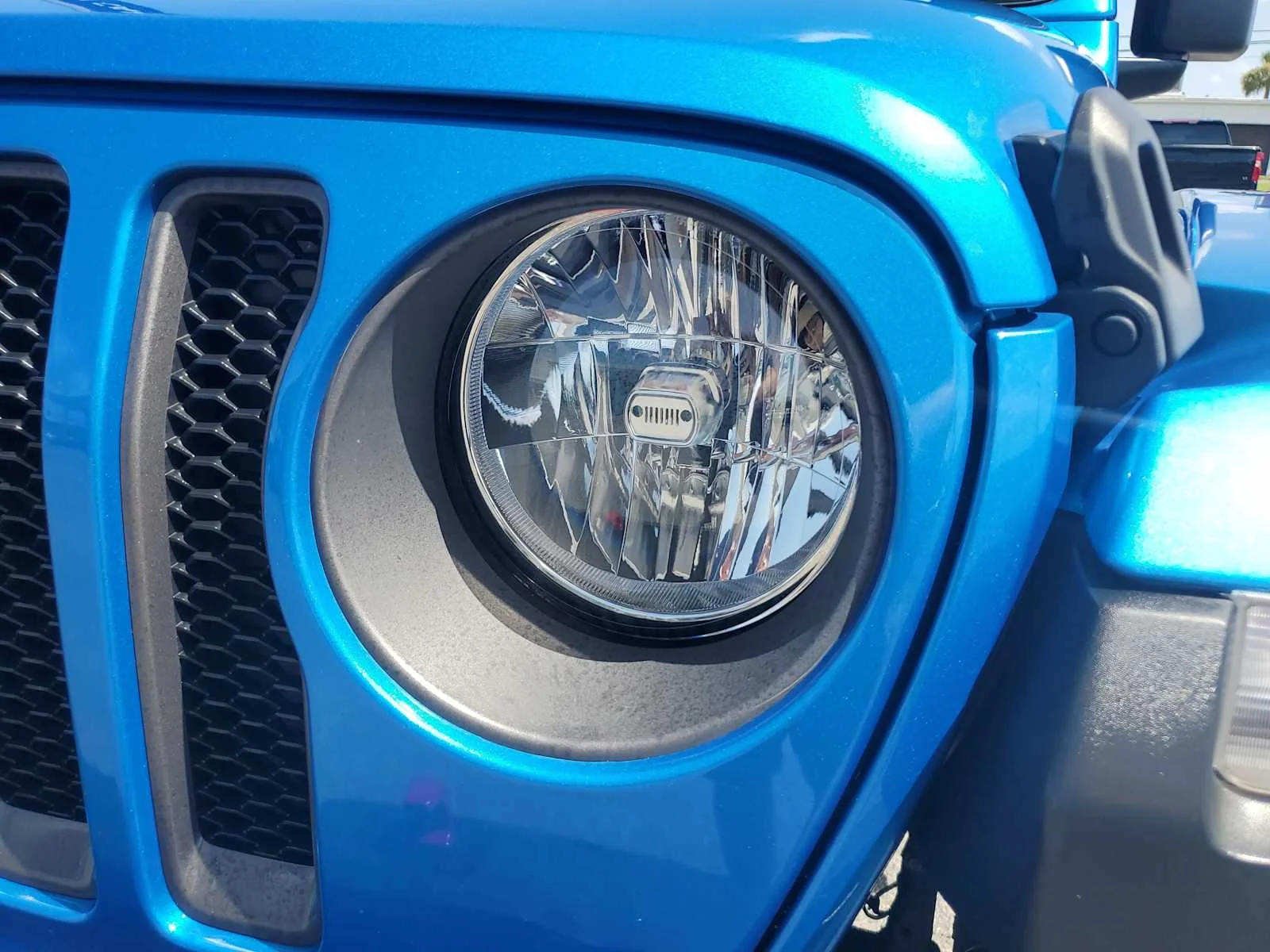 Used 2021  Jeep Unlimited Rubicon image 14