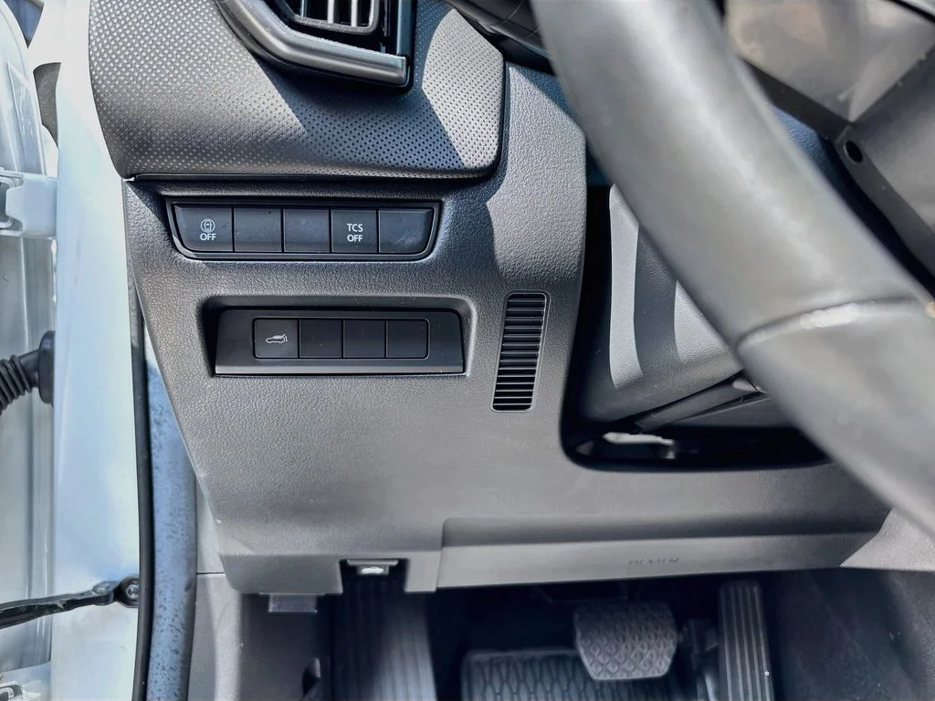 Certified Used 2024 Pearl Mazda 2.5 S Preferred Package image 10