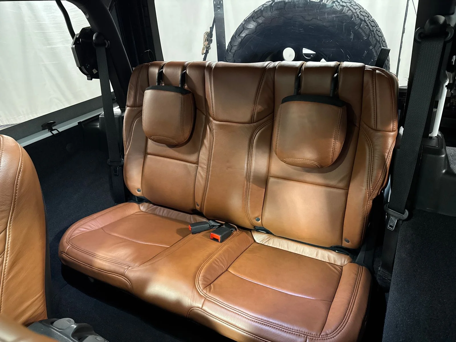 Used 2020 Bright White Clearcoat Jeep Rubicon image 5