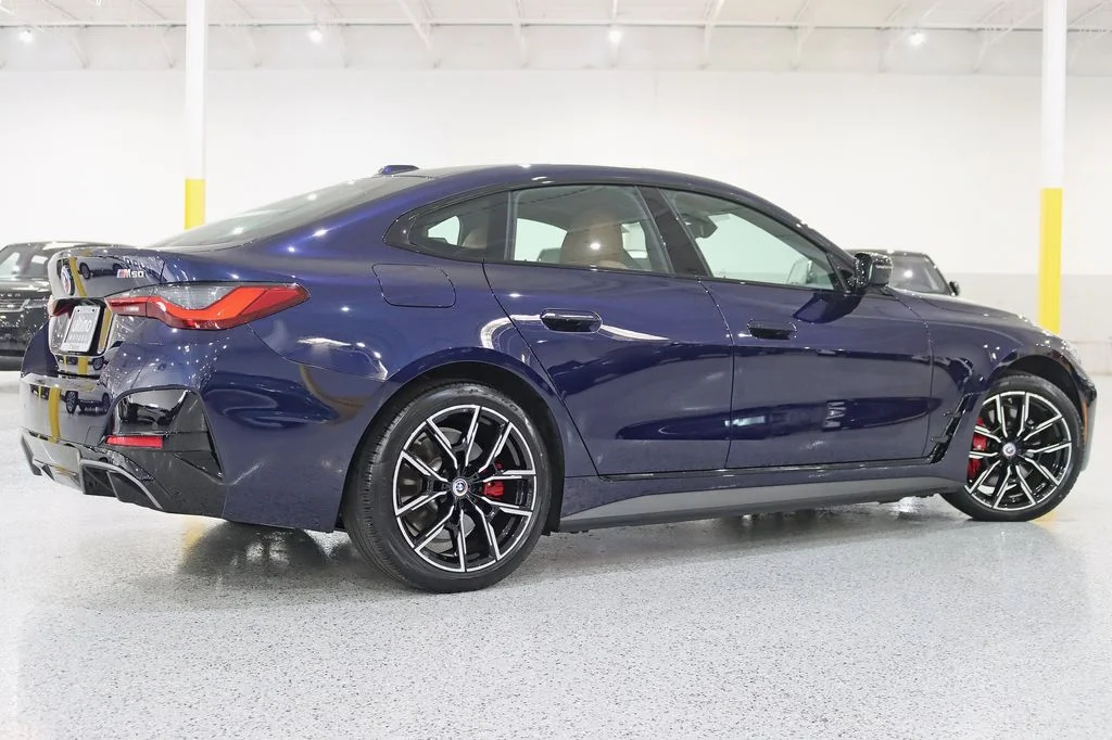 Used 2023 Blue BMW M50 image 9