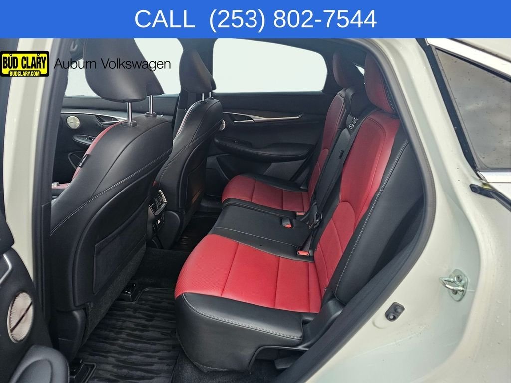 Used 2022 White INFINITI SENSORY image 22