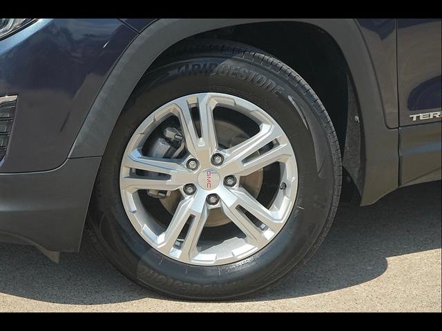 Used 2018 GMC Terrain SLE with VIN 3GKALMEV8JL359614 for sale in Conroe, TX