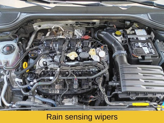 Used 2024  Volkswagen S image 20