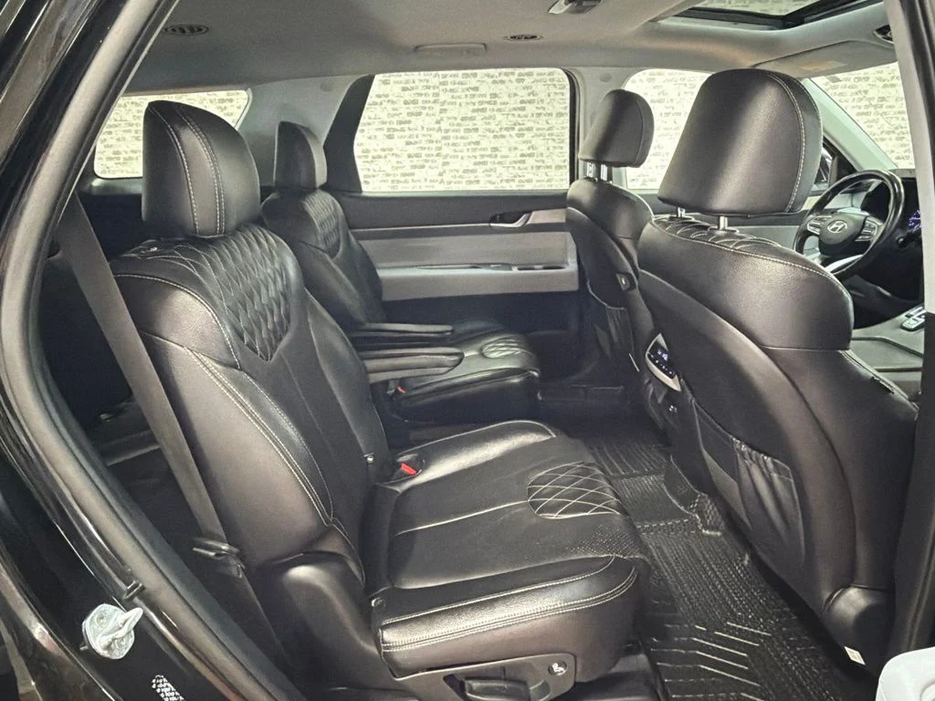 Used 2020 Becketts Black Hyundai SEL image 12