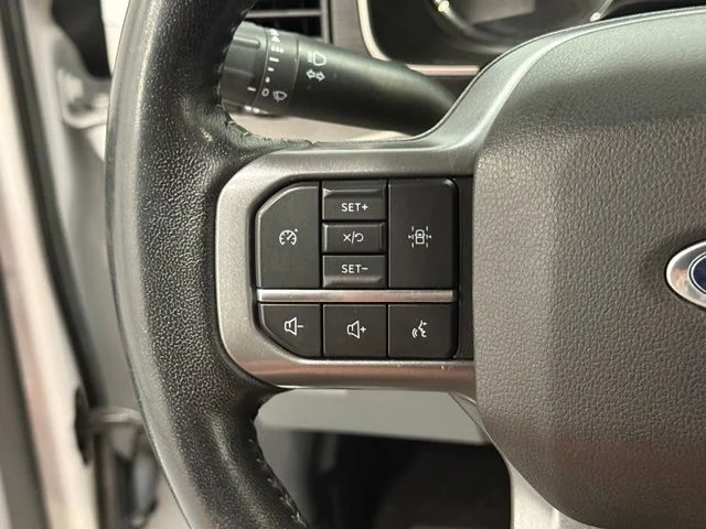 Used 2021 White Ford XLT image 17
