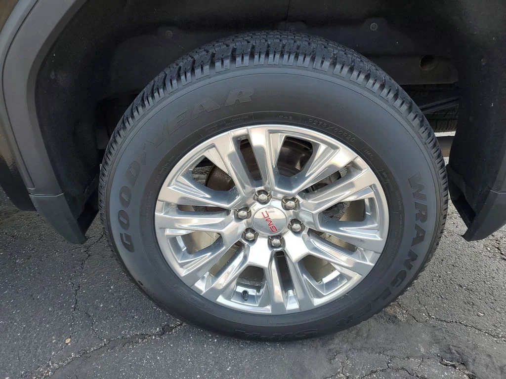 Certified Used 2023 Onyx Black GMC Denali image 31