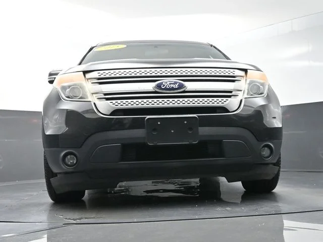 Used 2015 Black Ford XLT image 44