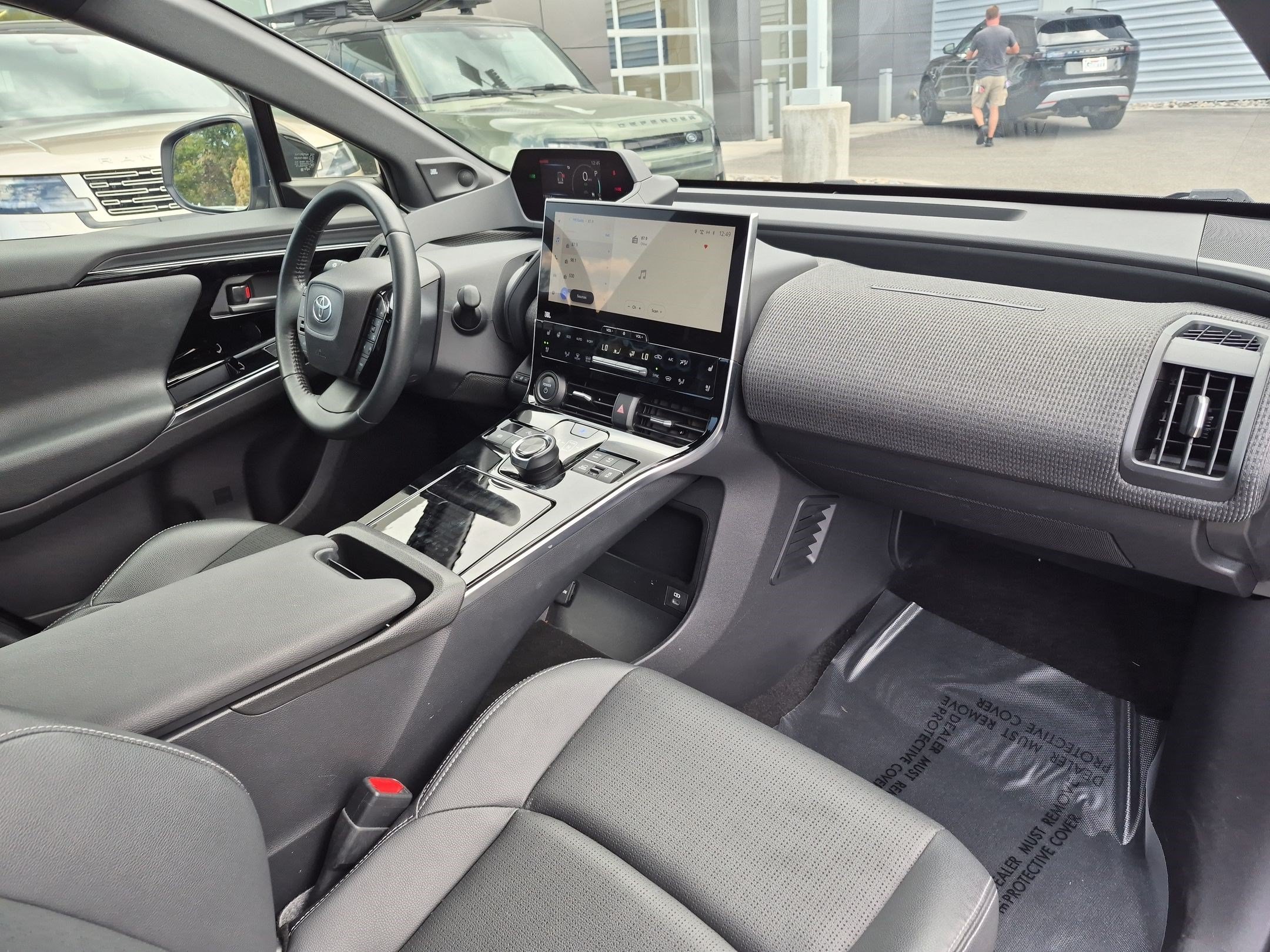 Used 2023 Silver Metallic Toyota XLE image 30