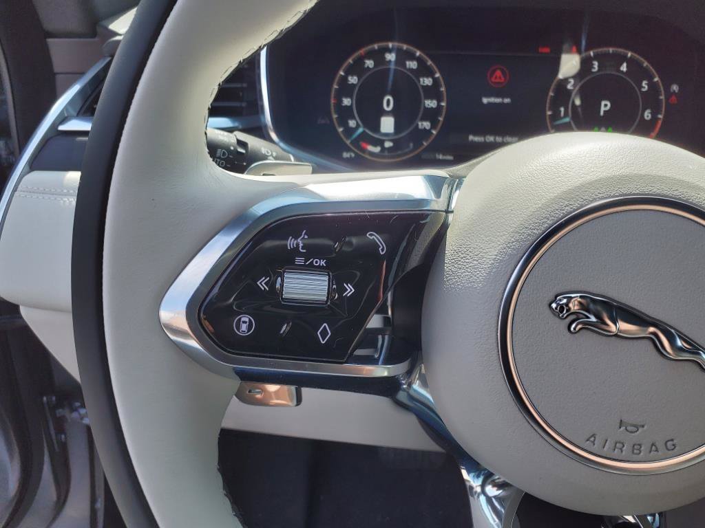 New 2026 Eiger Grey Metallic Jaguar R-Dynamic S image 14
