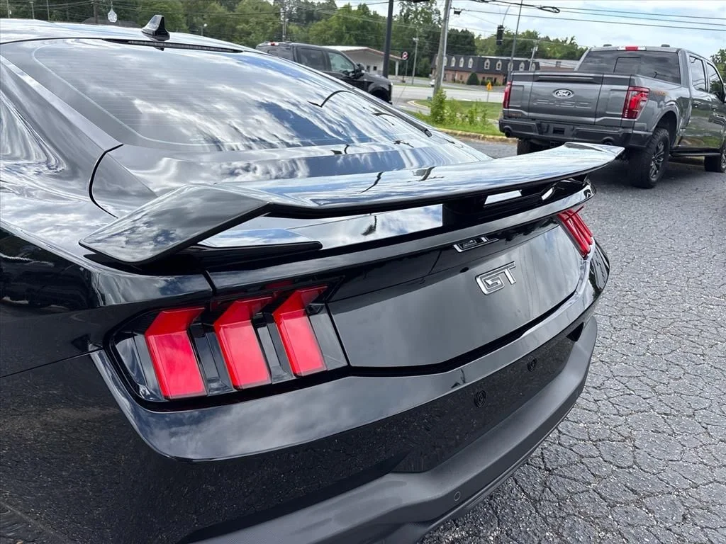 Used 2024 Black Ford GT Premium image 39