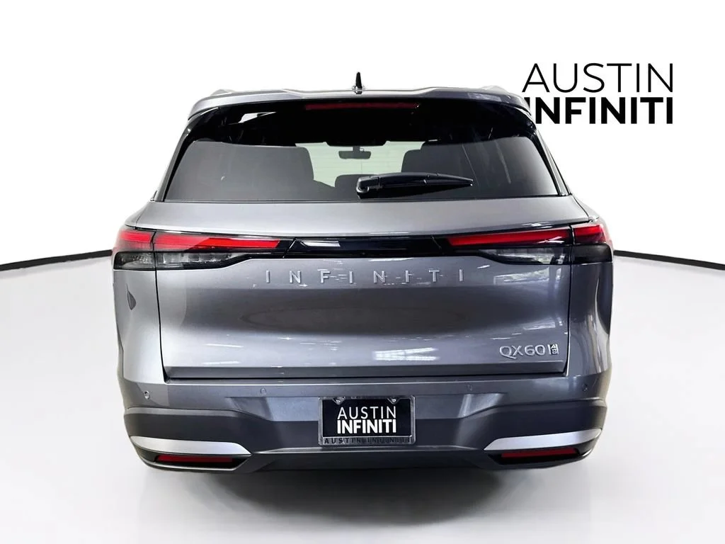Certified Used 2027 Gray INFINITI LUXE image 9