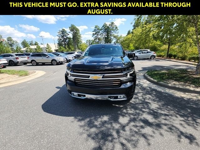 Used 2021 Black Chevrolet High Country image 4