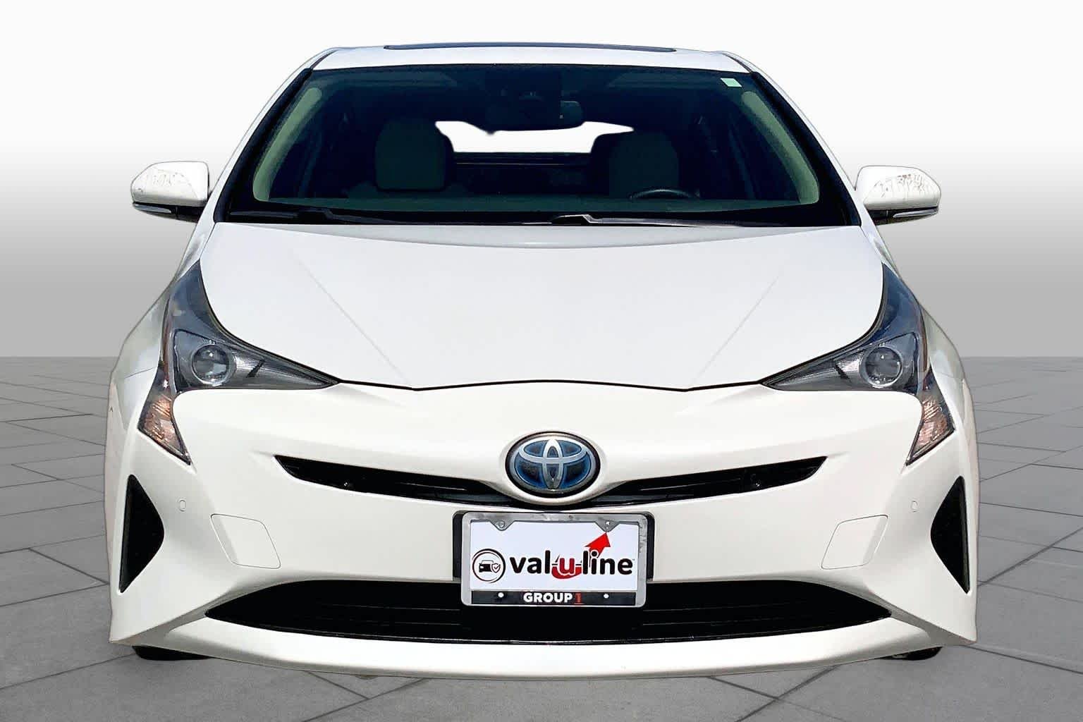 Pre-Owned 2017 Toyota Prius Four