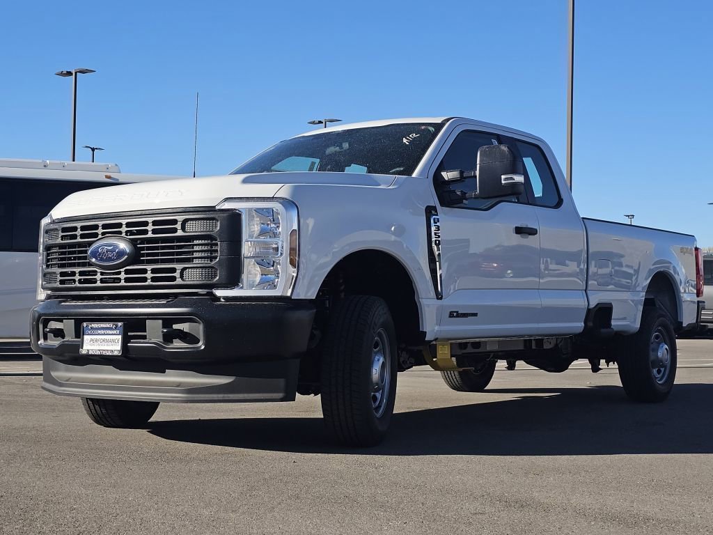 New 2026 Oxford White Ford F-350® XL image 21