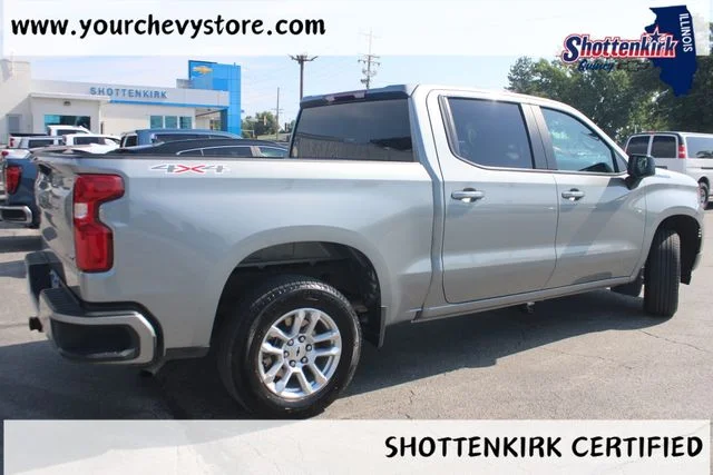 Used 2026 Gray Chevrolet RST image 4
