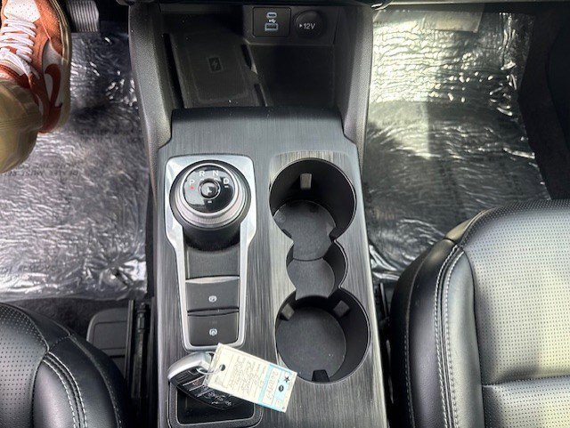 2023 Ford Escape Platinum - Photo 19