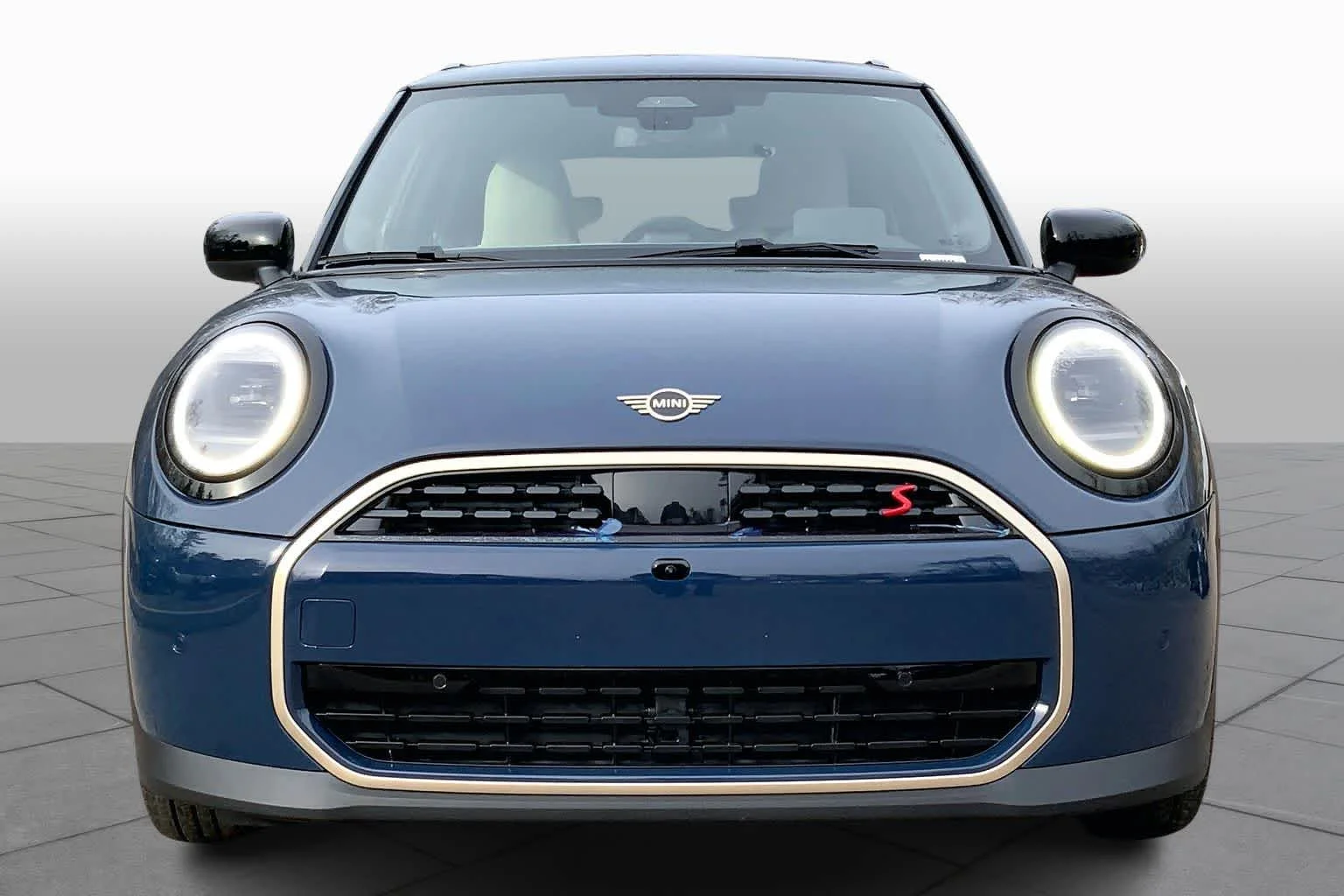 New 2026 Indigo Sunset Blue Metallic MINI Iconic image 3