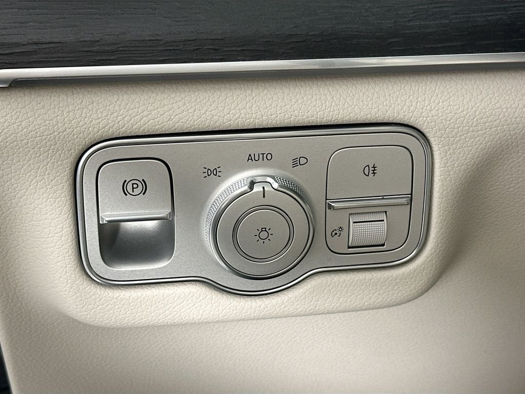 New 2026 Cirrus Silver Metallic Mercedes-Benz GLE 450 image 10