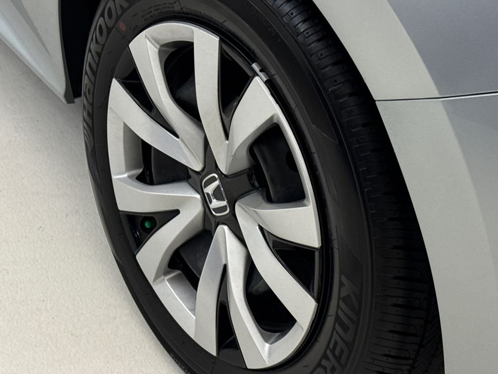 2026 Honda Civic LX - Photo 10