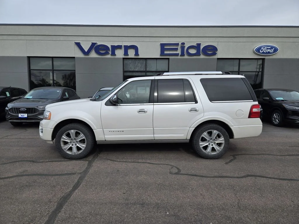 2017 Ford Expedition Platinum 4x4's photo