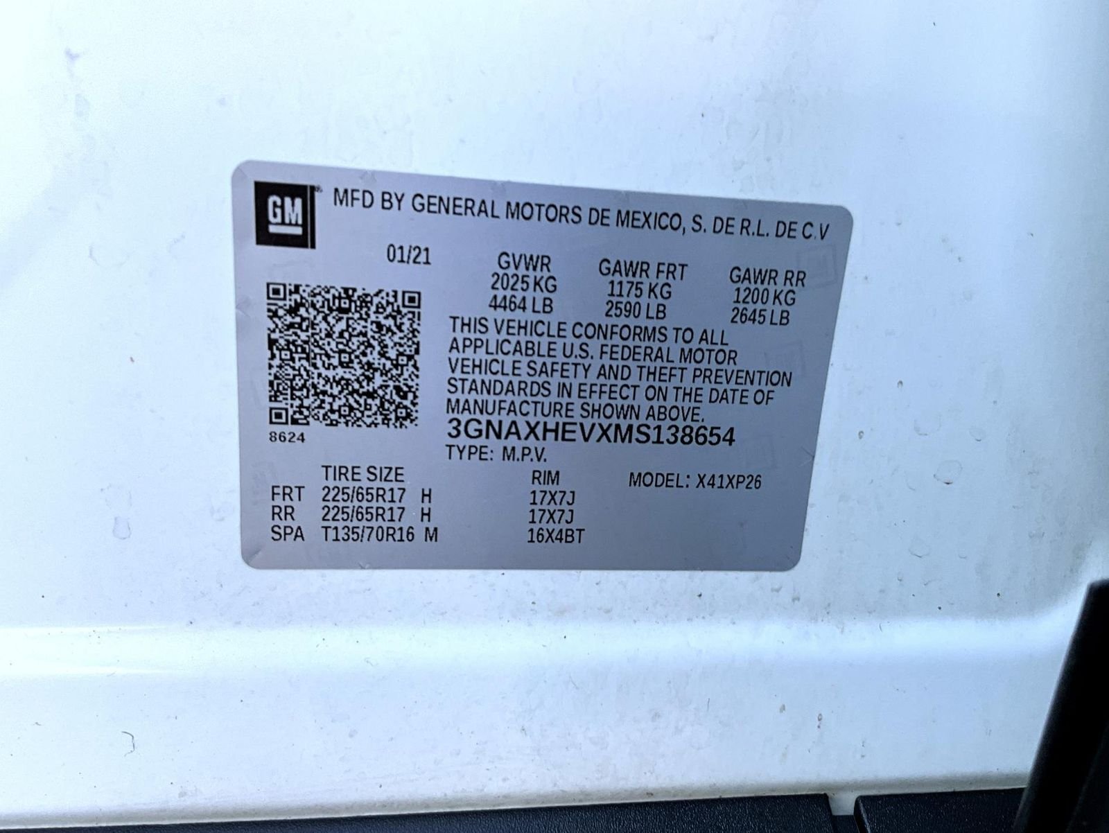 Used 2021 White Chevrolet LS image 27