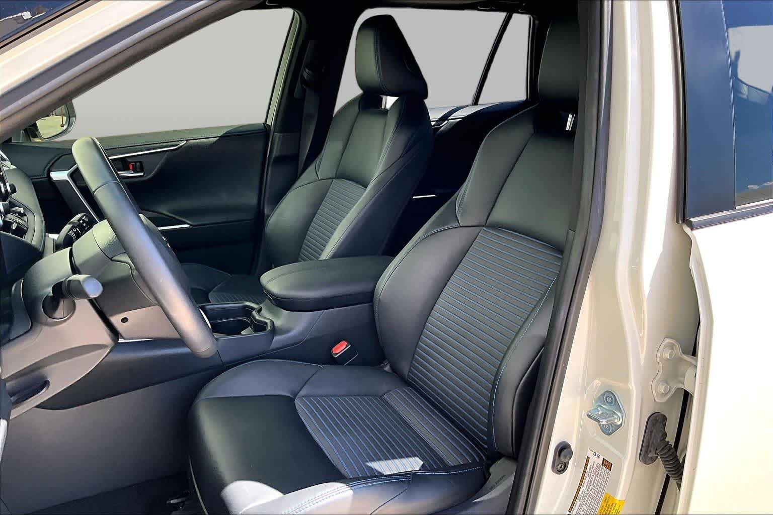 Pre-Owned 2020 Toyota RAV4 Hybrid XSE