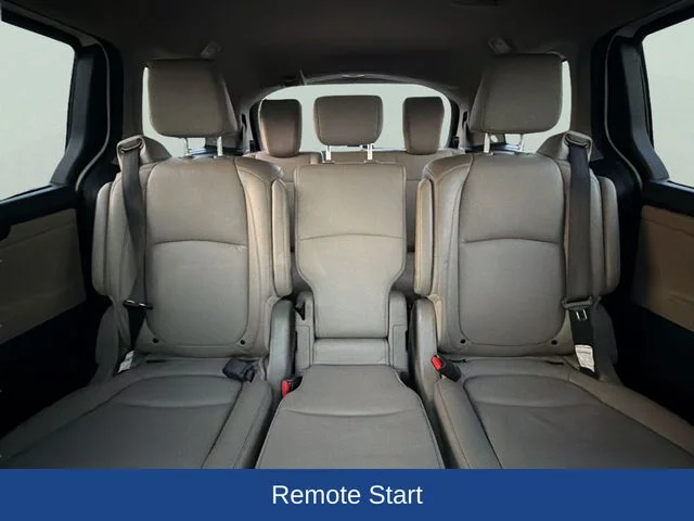 Used 2023  Honda EX-L image 18