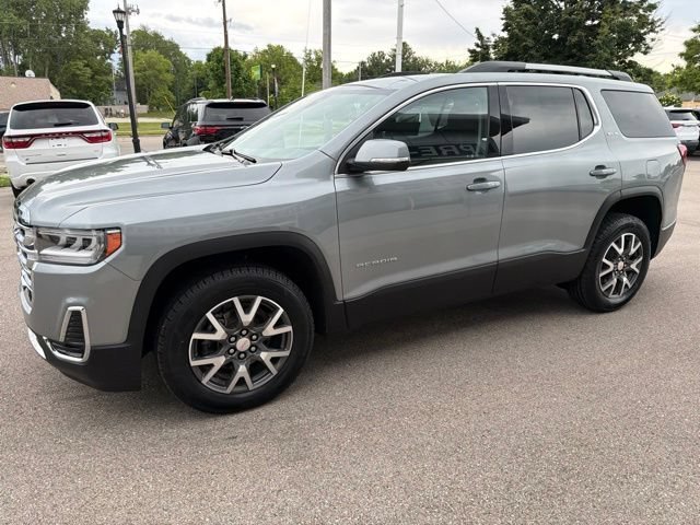 Used 2023 Sterling Metallic GMC SLE image 7