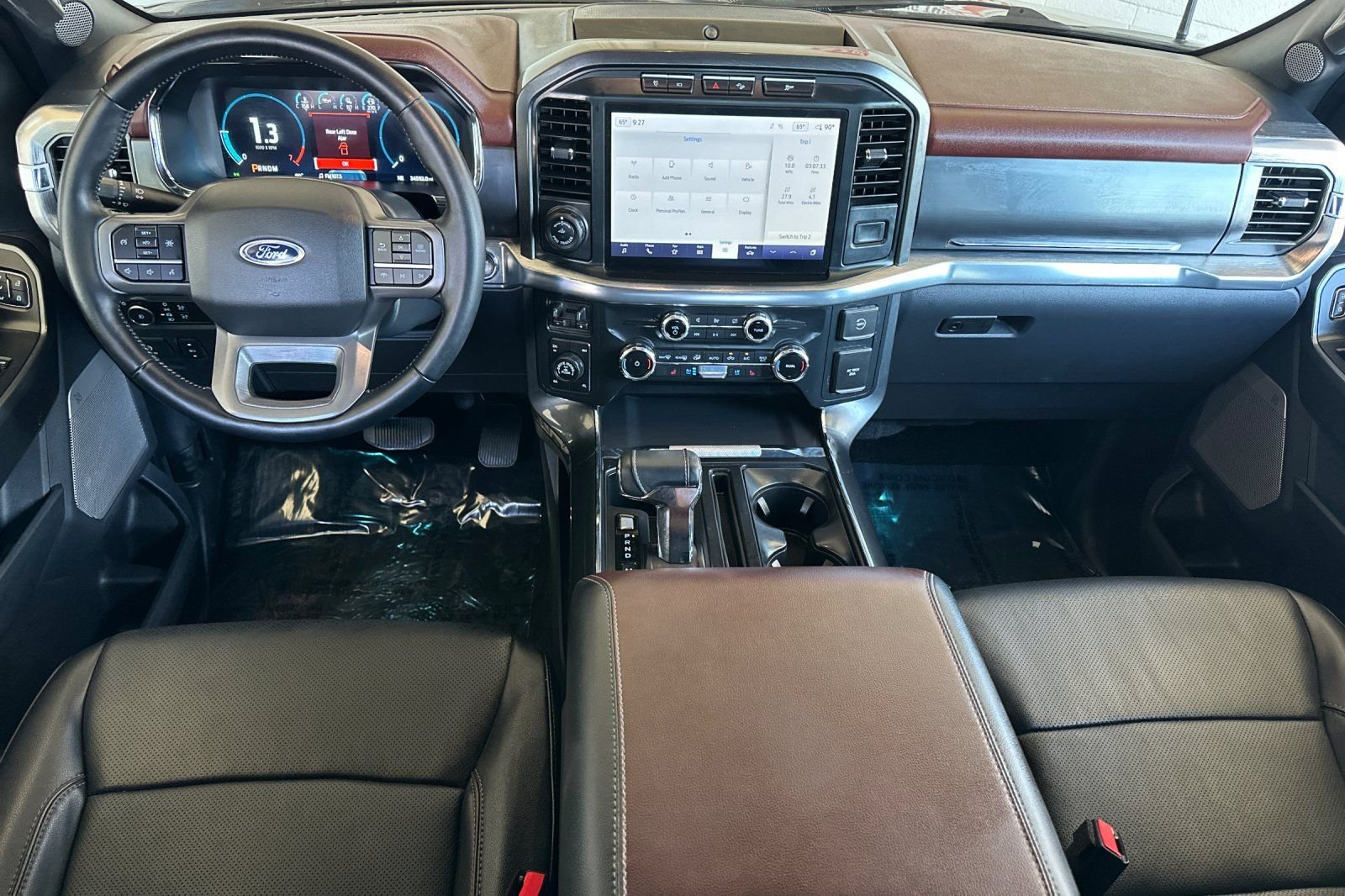 Used 2022 Silver Ford Lariat image 13