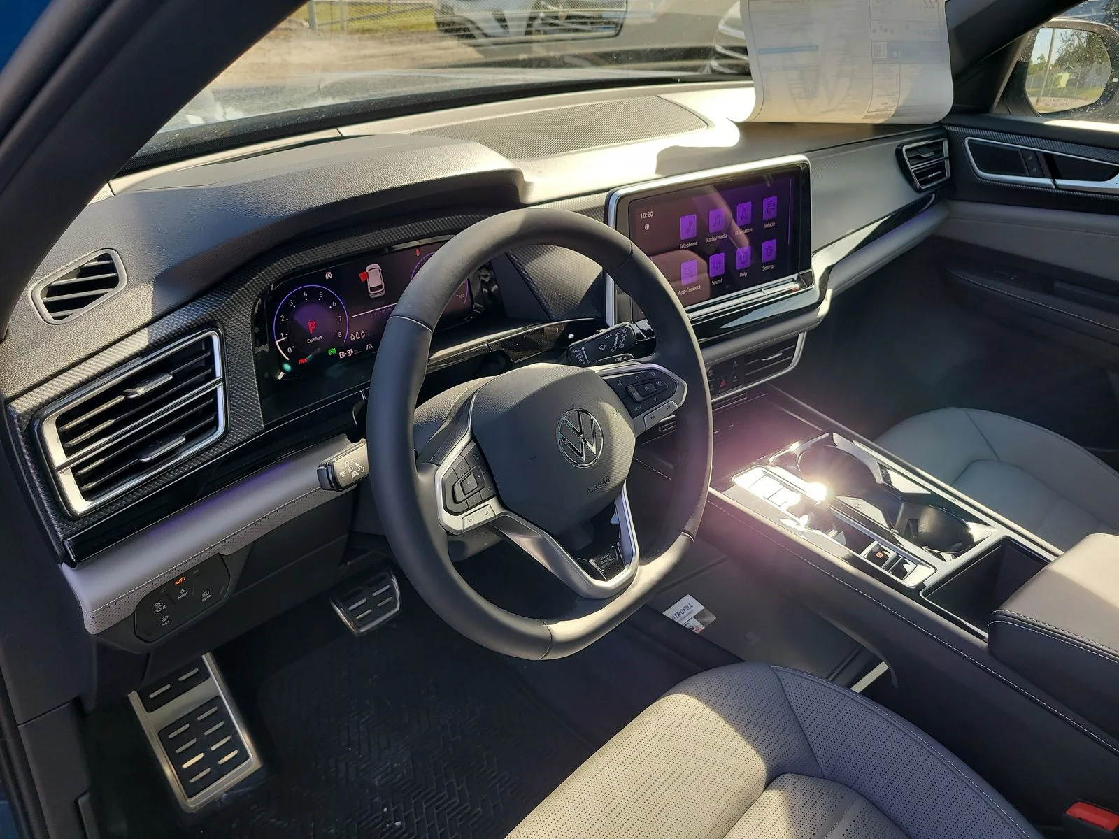 2026 Volkswagen Atlas Cross Sport SEL R-LINE - Photo 21