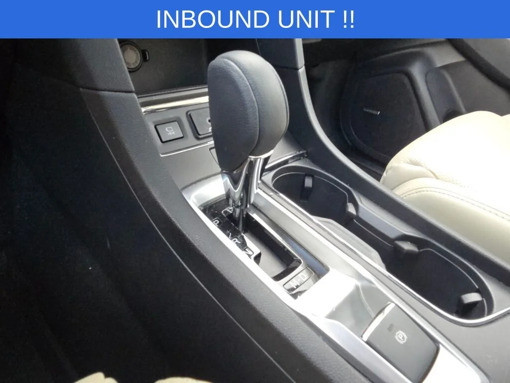 2023 Subaru Ascent Limited - Photo 28