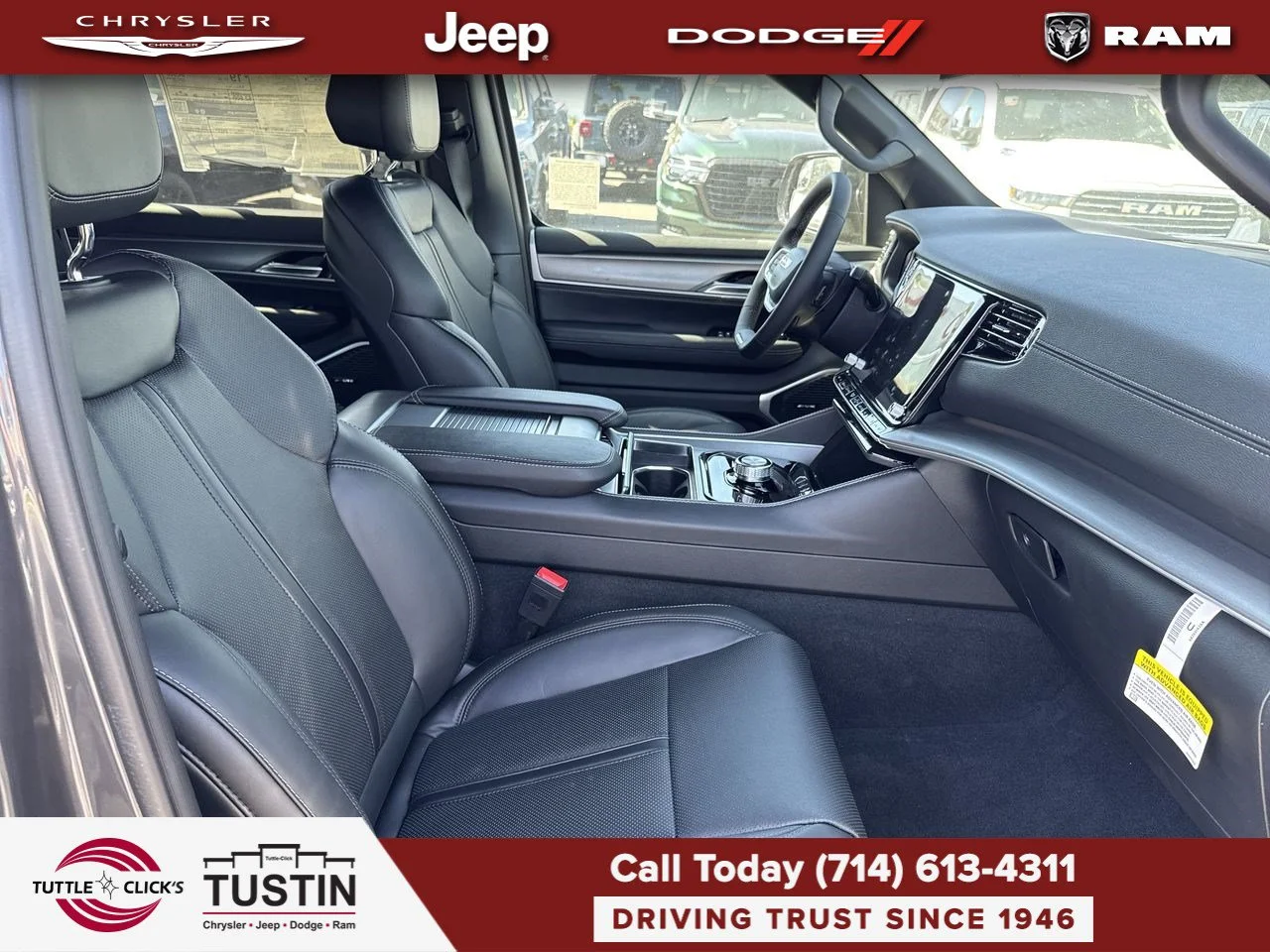 New 2026 Baltic-Gray Metallic Clear-Coat Exterior Paint Jeep 4DR 2WD image 22
