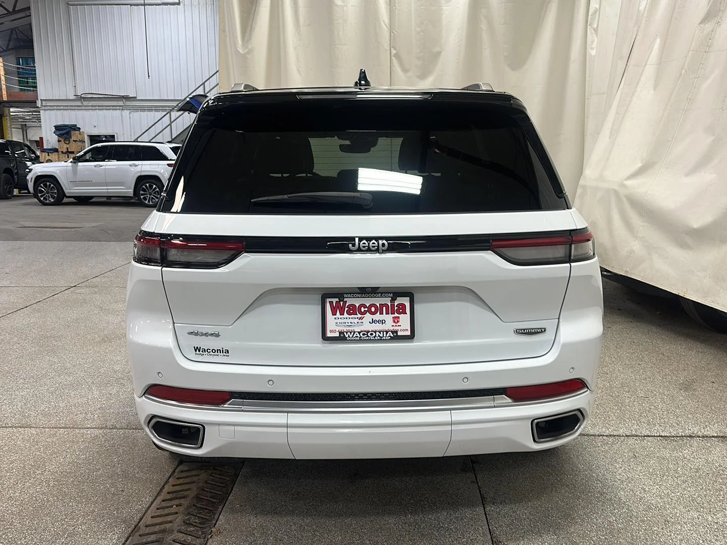 Used 2023 Bright White Clearcoat Jeep Summit image 4