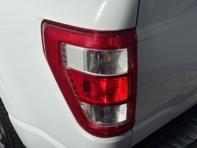 Used 2022 Oxford White Ford XL image 31