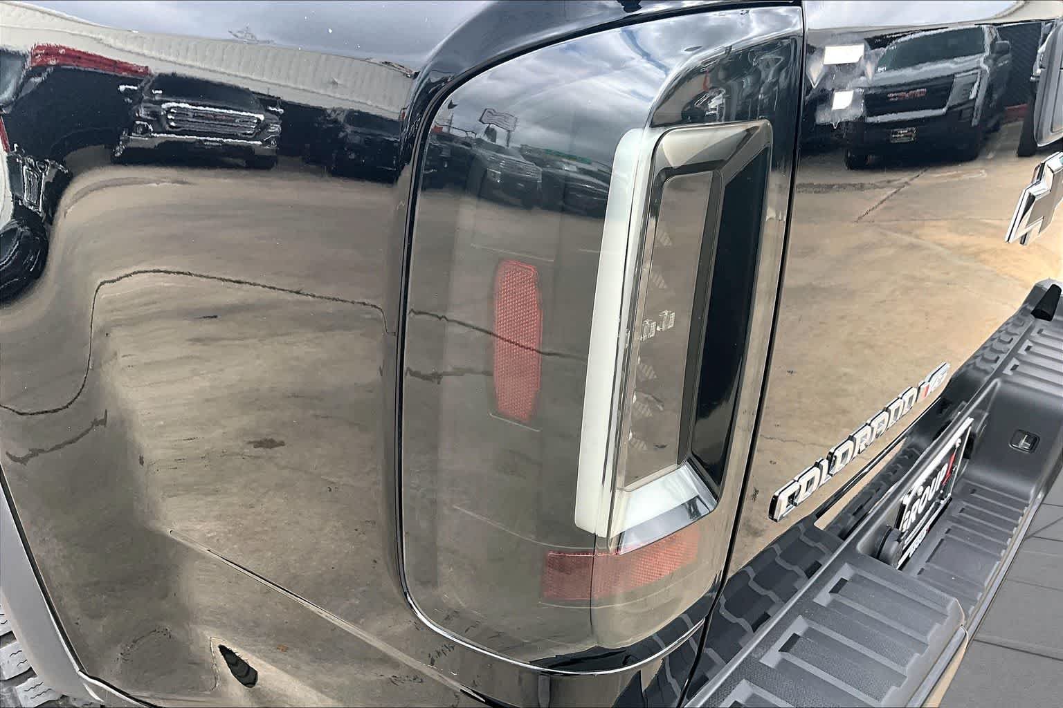 Used 2019 Black Chevrolet 4WD ZR2 image 43