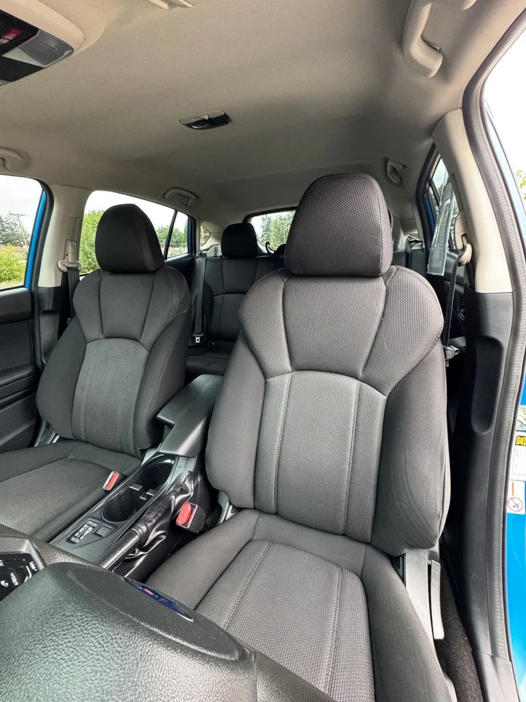 Used 2020 Ocean Blue Pearl Subaru Premium image 31