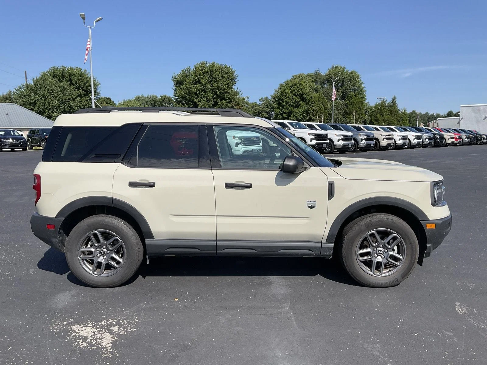 Used 2025 Tan Ford Big Bend image 5