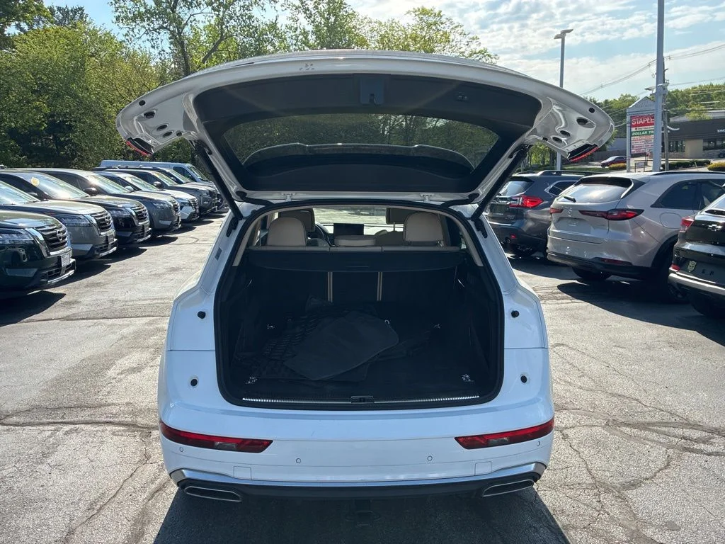 Used 2023 White Audi 55 Premium image 13