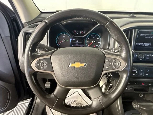 Used 2018 BLACK Chevrolet 4WD Z71 image 3