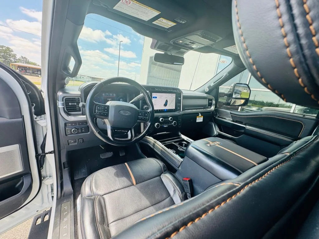 Used 2024 White Ford Platinum image 25