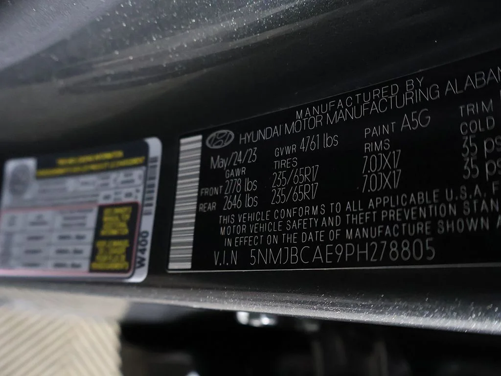 Used 2023 Gray Hyundai SEL image 47