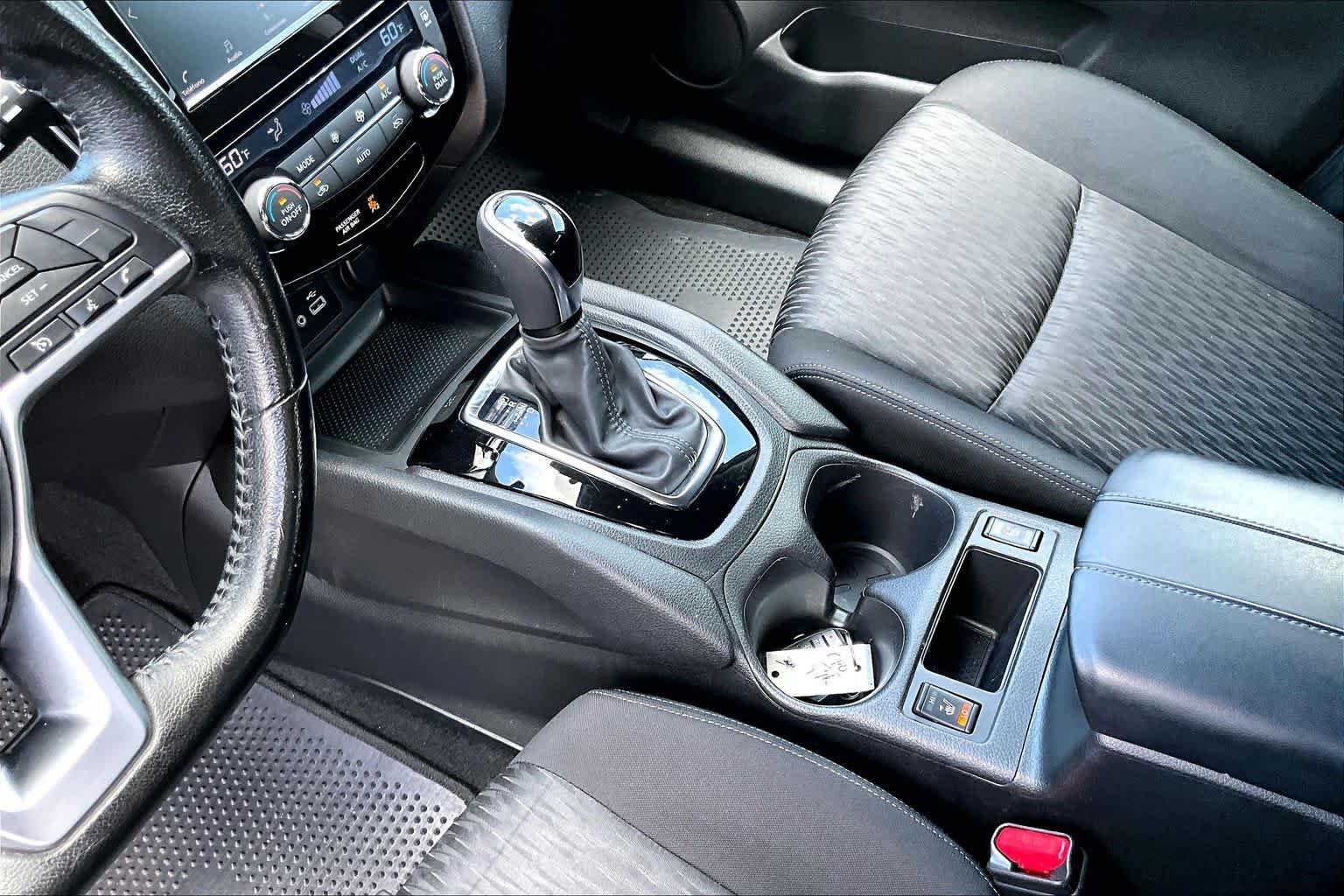 Used 2020 Gun Metallic Nissan SV image 17